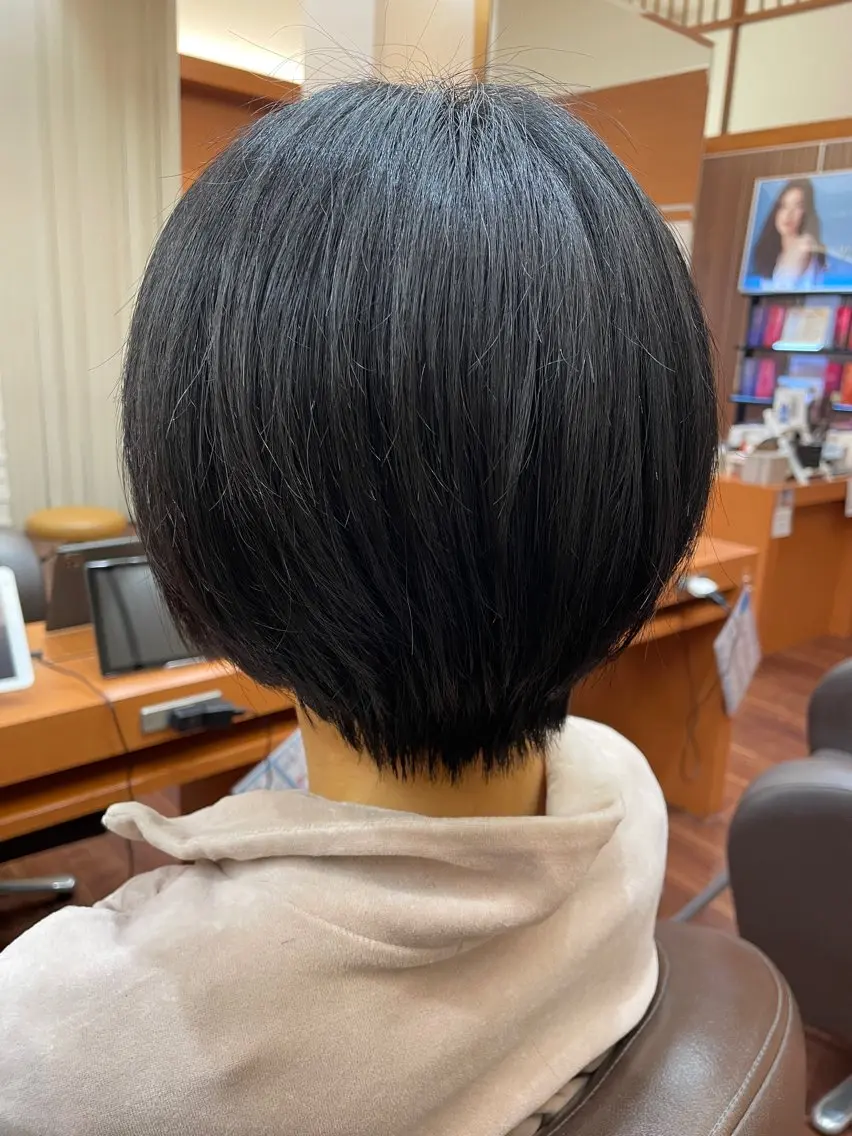 ショート セト マユミのヘアスタイル