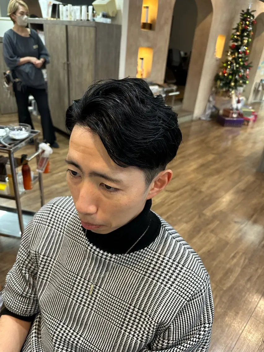 ショート メンズ 小川 音哉「fluer」のヘアスタイル