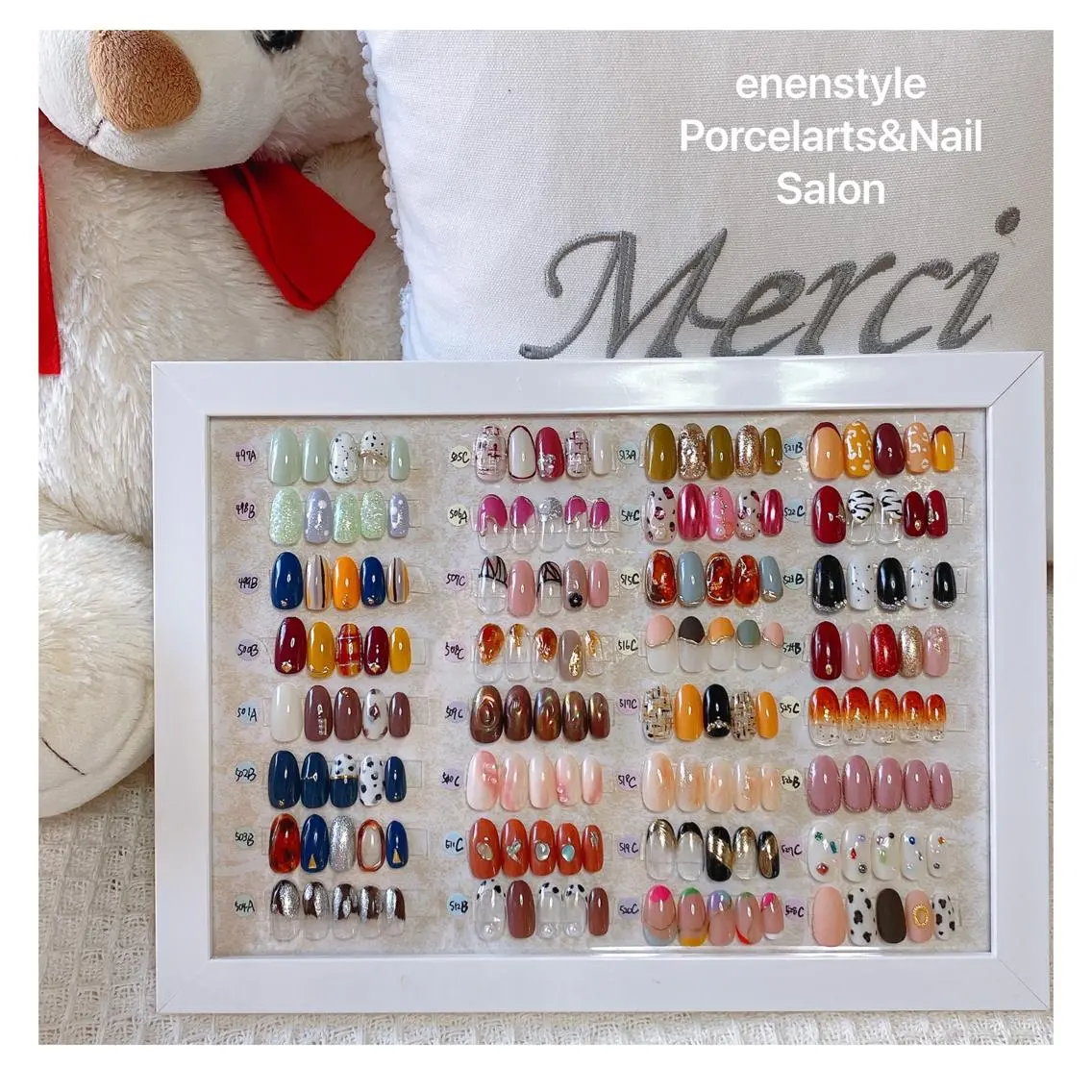 ミディアム ネイル 🐾enen style 🐾のネイルデザイン