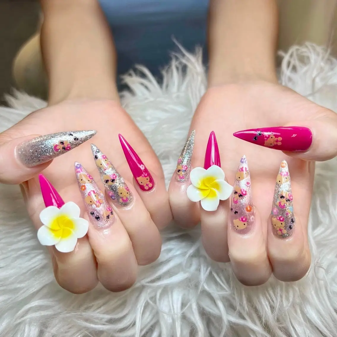 ネイル ハンドネイル ANH ゴテゴテネイルのネイルデザイン
