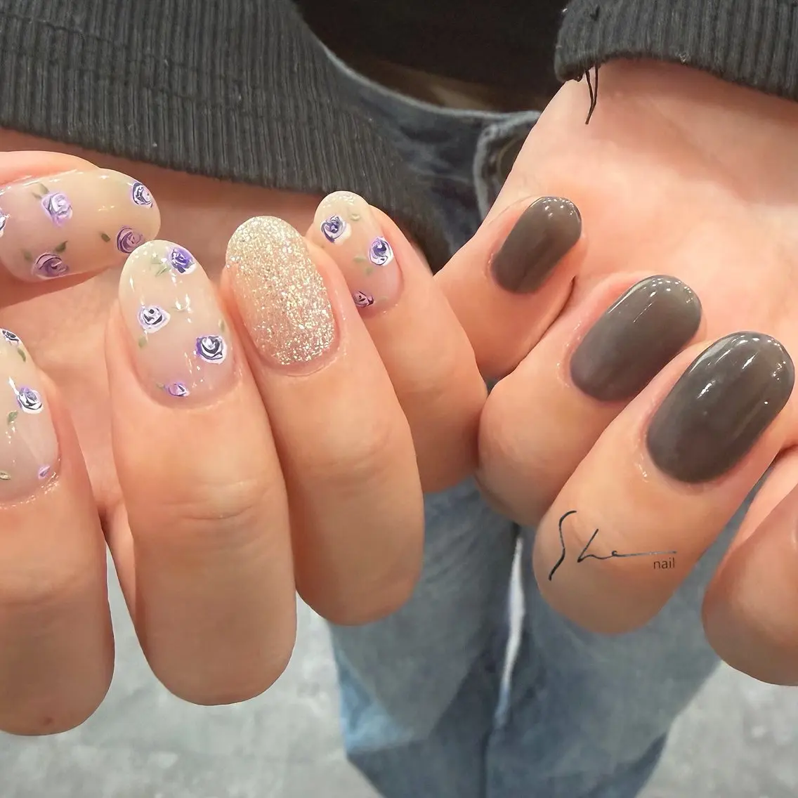 ネイル ハンドネイル SHE adusaのネイルデザイン