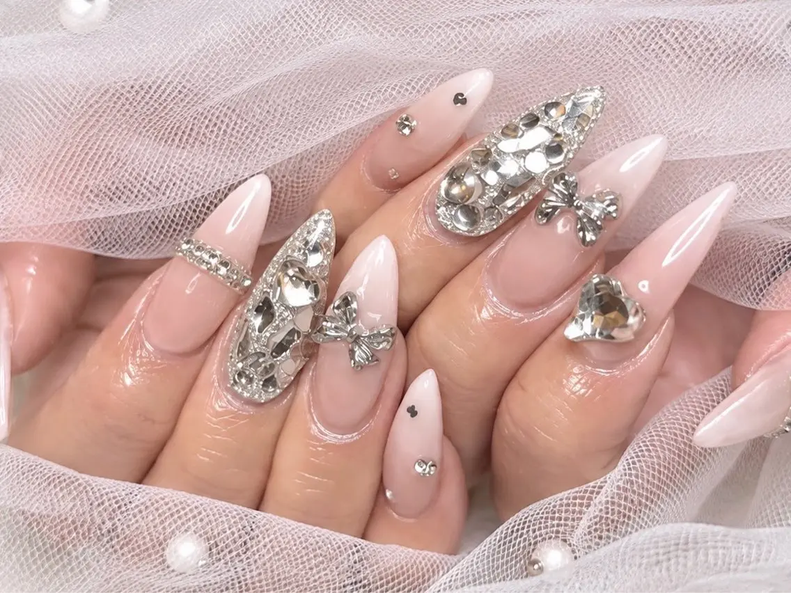 ネイル ハンドネイル peTiT ✨️ yuzuki💞🫧のネイルデザイン