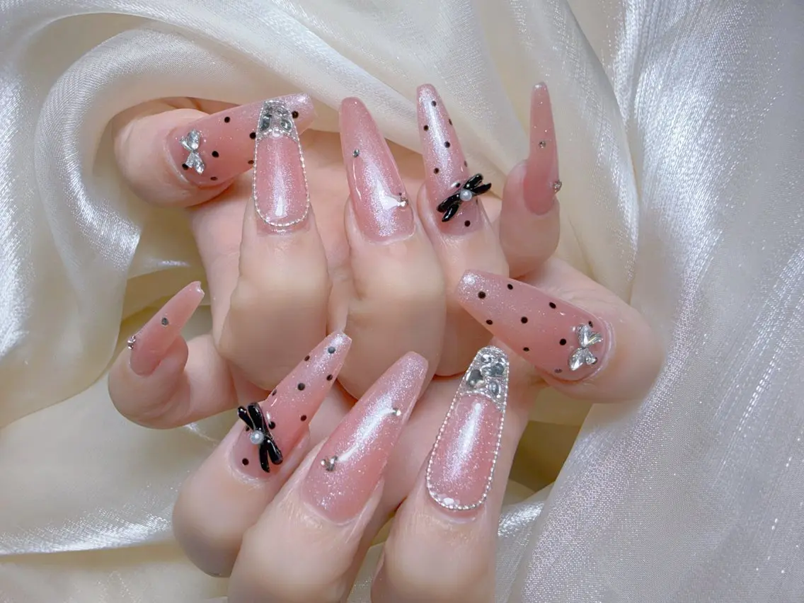 ネイル チークネイル 長さ出し フレンチネイル ジェルネイル 韓国ネイル ハンドネイル Lucky Nail Salon2のネイルデザイン