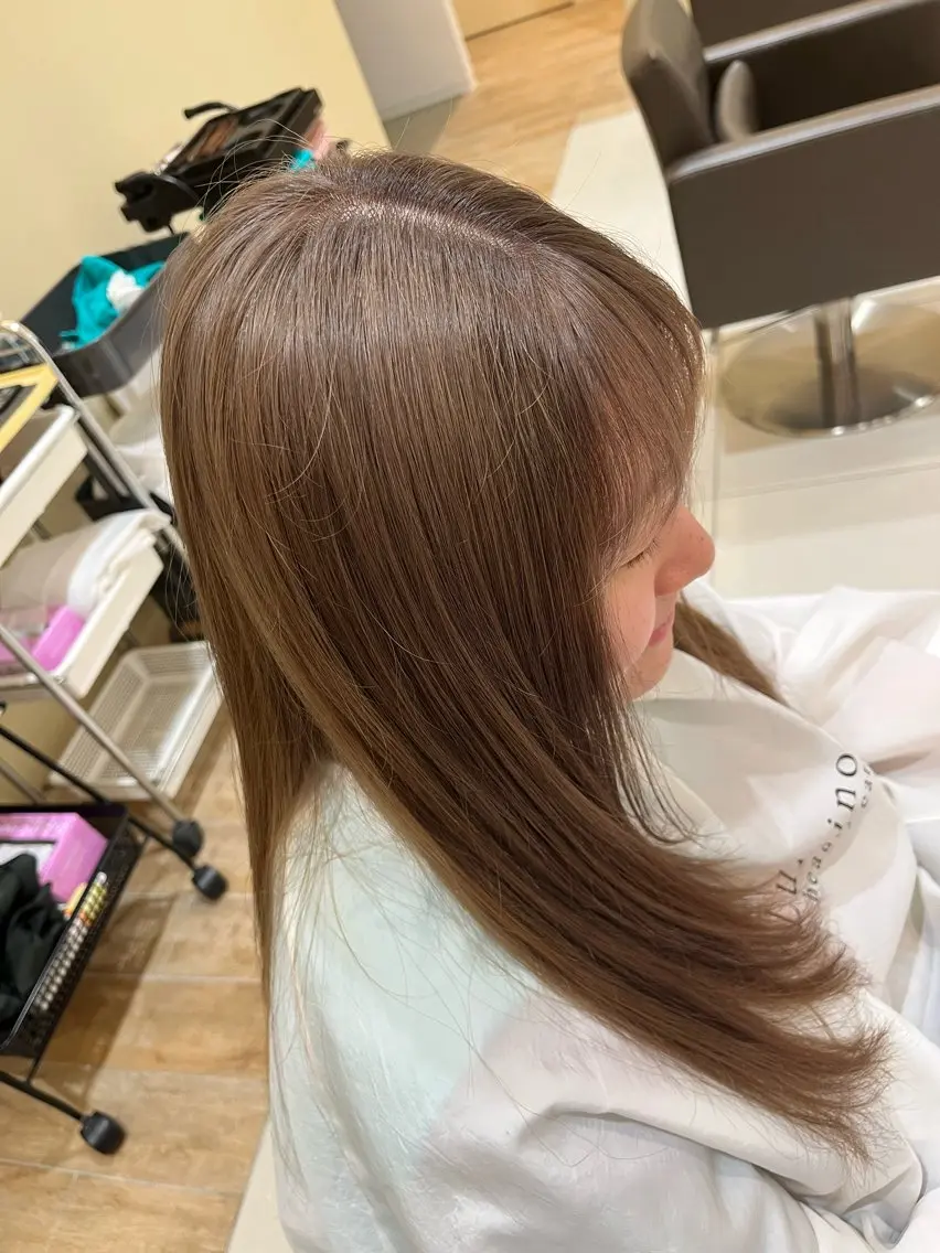 ロング ヘアカラー 五十嵐 眞子のヘアスタイル