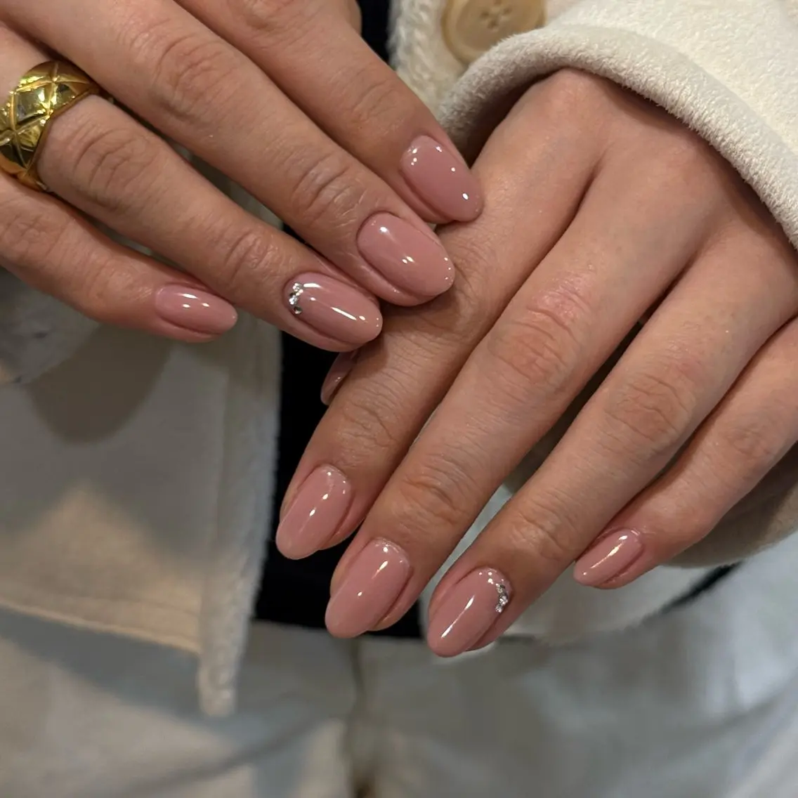 ネイル ストーンネイル ハンドネイル asuka / pro.m中洲ネイルのネイルデザイン