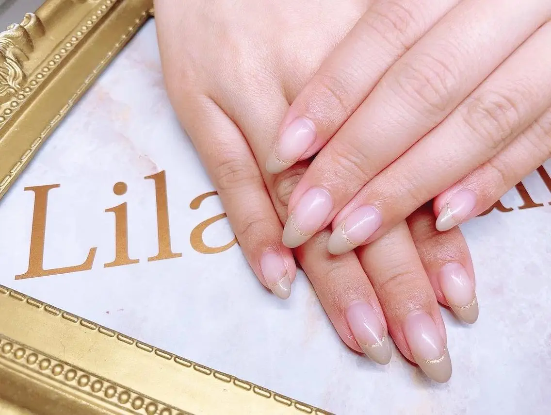 ネイル 入学式 フレンチネイル ジェルネイル ゴールド 卒業式 Lilas Nailのネイルデザイン