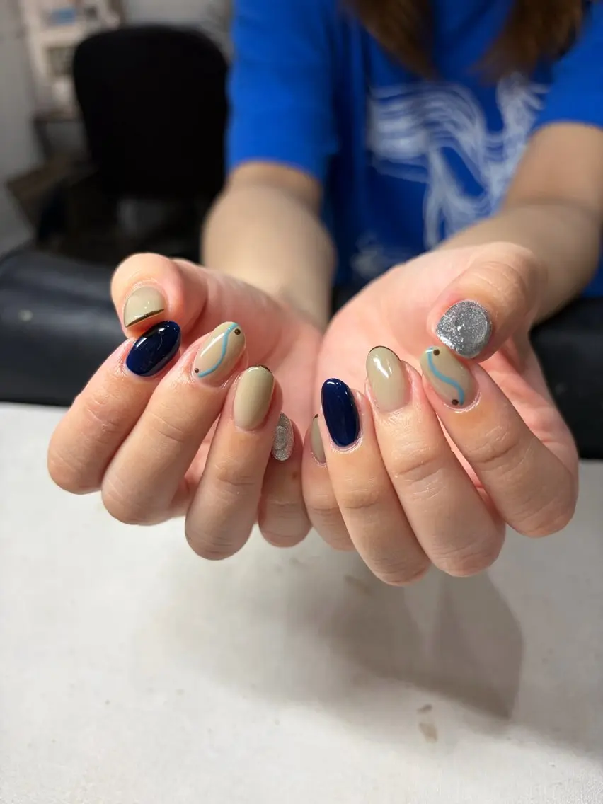 ネイル ハンドネイル MONICA_ HANEのネイルデザイン