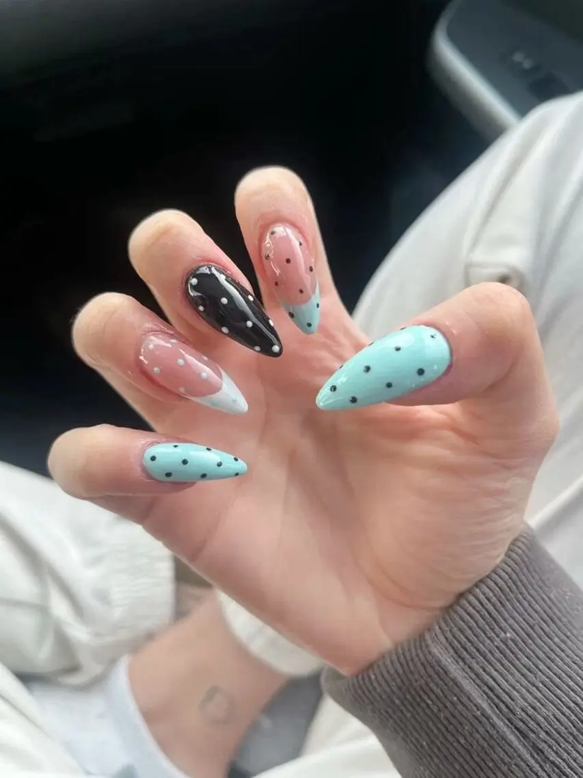 ネイル アートネイル ジェルネイル 韓国ネイル ニュアンスネイル 夏ネイル ハンドネイル ハンドケア Umee Nailのネイルデザイン