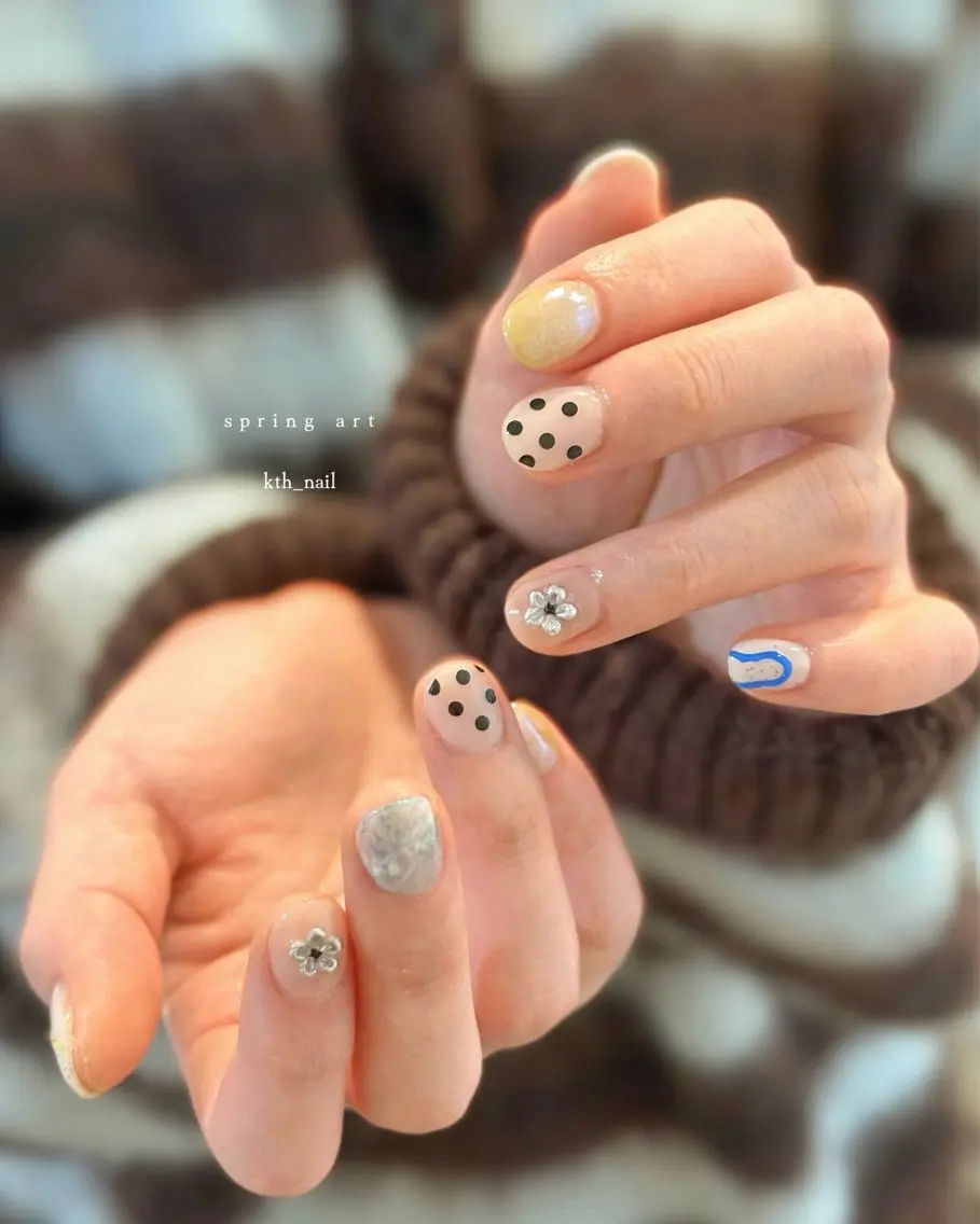 ネイル ニュアンスネイル ハンドネイル Kotoha (ことは)のネイルデザイン