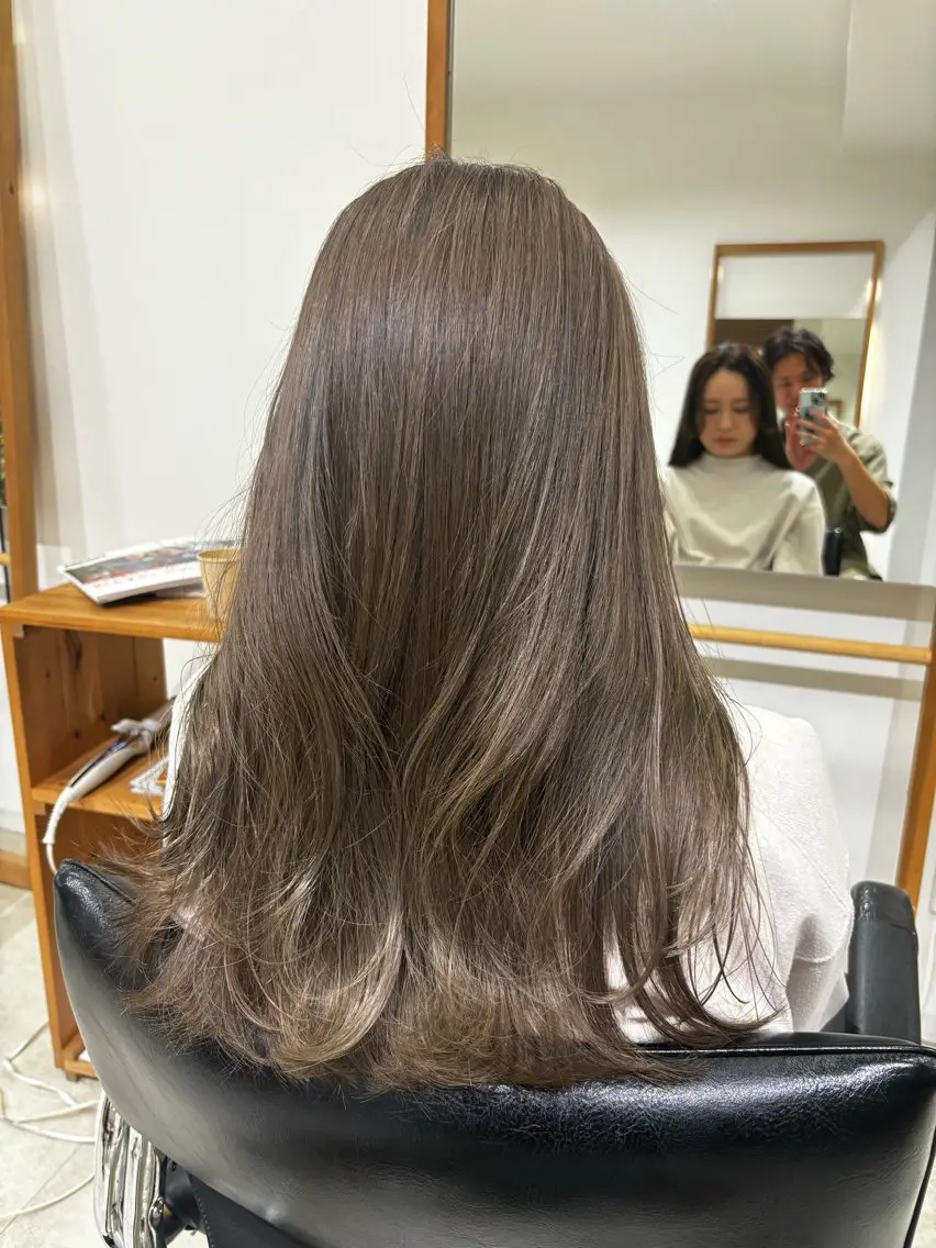 ロング カラー カット ヘアカラー トリートメント Lino by hoNuaのヘアスタイル
