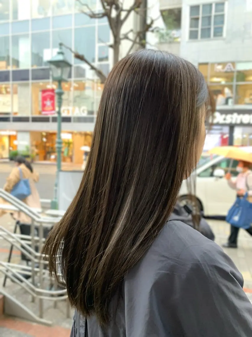 ロング カラー ブラウンカラー オリーブブラウン 福永 ちひろのヘアスタイル