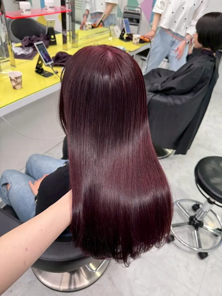【☘️1日1名様限定メニュー☘️】メンテナンスカット✂︎＋ブリーチなしダブルカラー👗🤍の写真