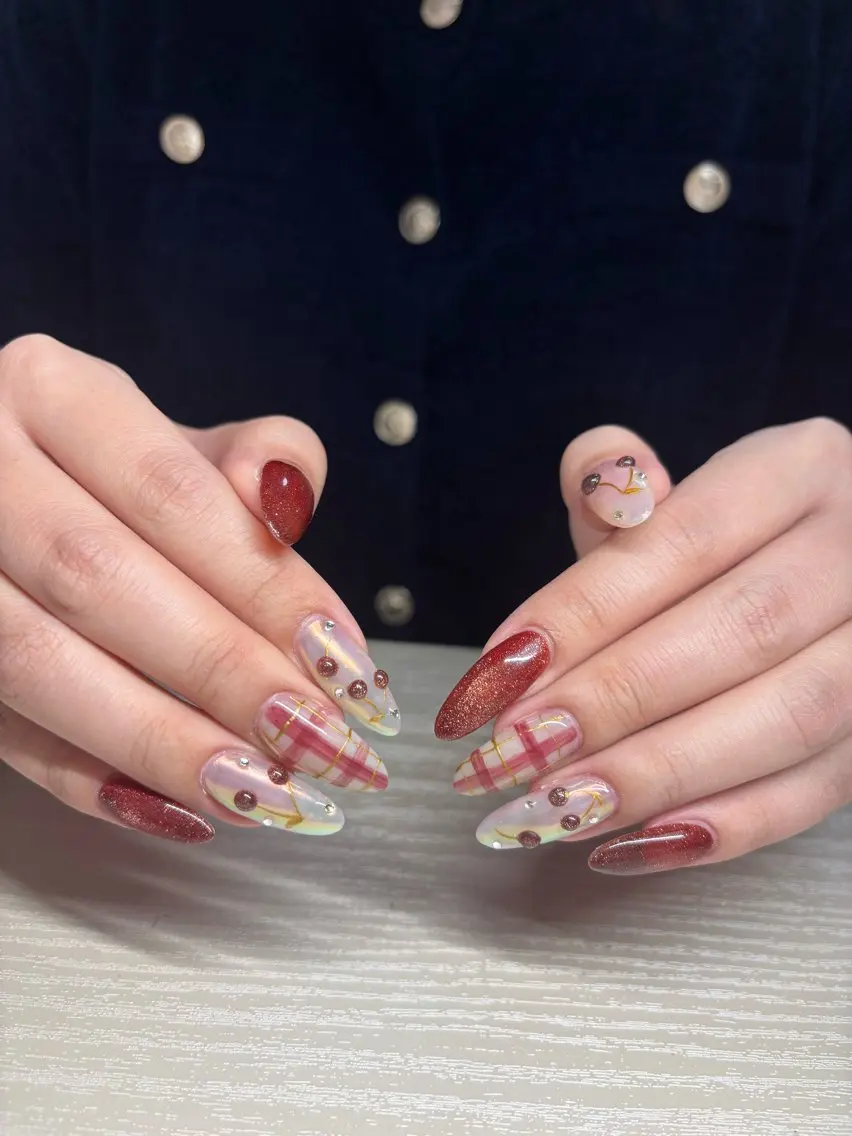 ネイル I pinknail 韓国風·持ち込み専門のネイルデザイン