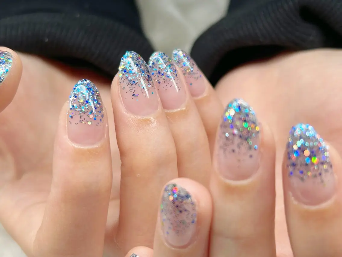 ネイル アートネイル チークネイル 成人式 入学式 長さ出し ハンドネイル Lino Nailのネイルデザイン