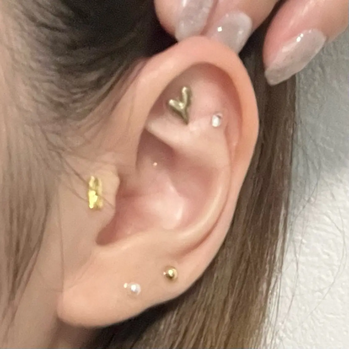 耳ツボジュエリー(つけ放題)💎ネイルと同時予約で¥500オフ💅6.7.8月限定モニター価格✨の写真