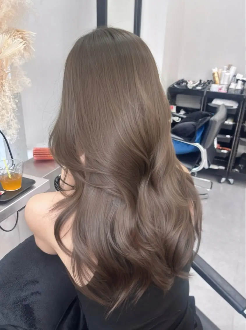 ロング カラー ヘアカラー トリートメント 心斎橋/ブリーチなし 赤み消し/髪質改善のヘアスタイル