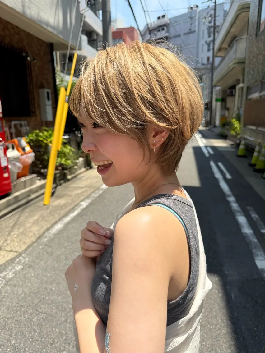 ショート カラー ベージュカラー 似合わせカット ショートヘア 🌟TOSHI/透明 感カラー/ショートのヘアスタイル