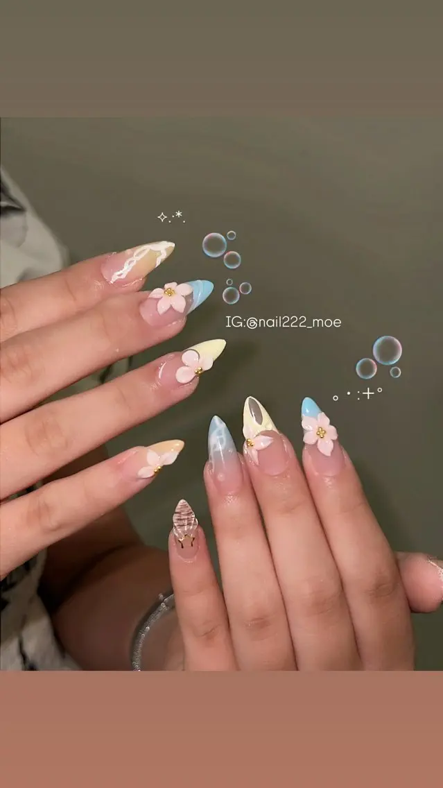 ネイル ハンドネイル ⟡.*222⋰˚☆ MöEのネイルデザイン