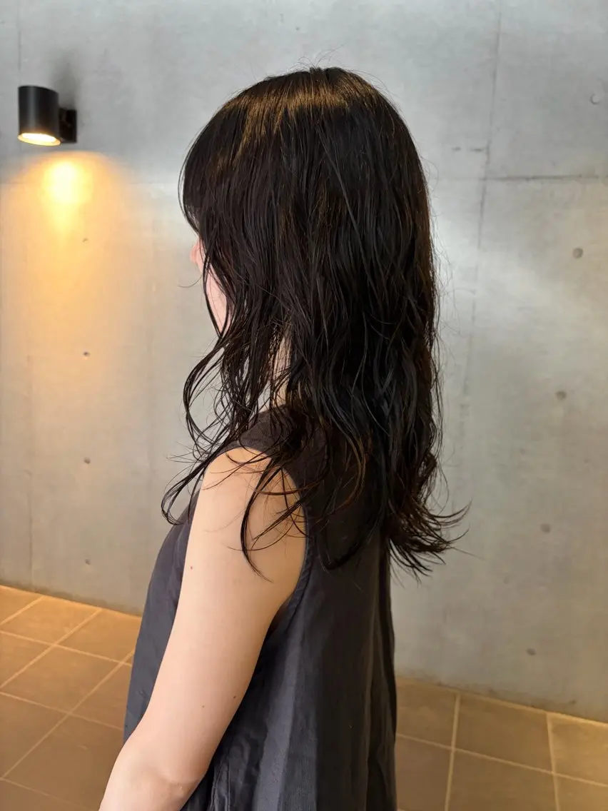 セミロング パーマ セミロングパーマ ニュアンスパーマ カット パーマ トリートメント nishi fuyumiのヘアスタイル
