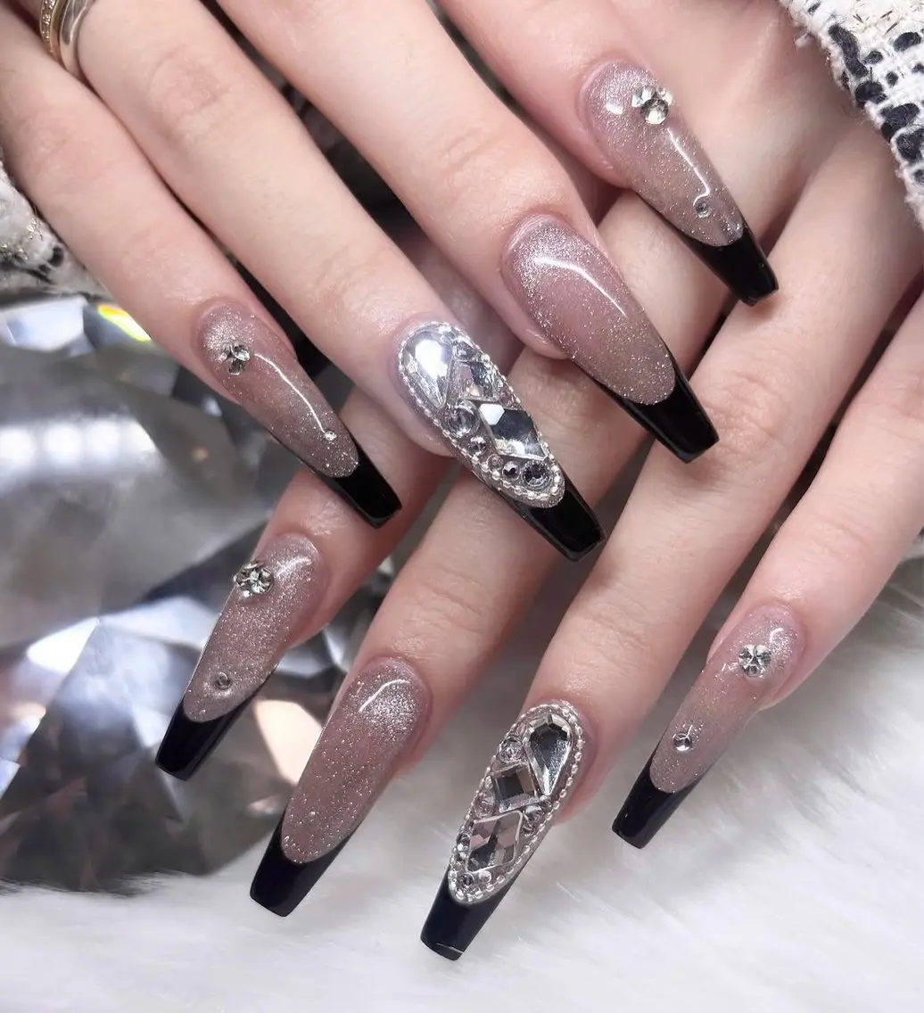 ネイル u'i nail.eyeのネイルデザイン