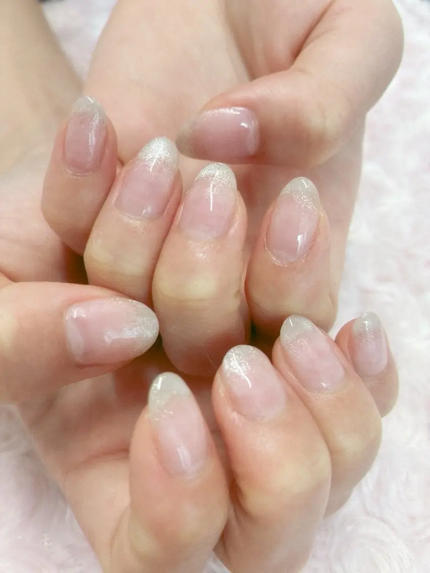 ネイル ジェルネイル グラデーション マグネットネイル パラジェル シンプルネイル ハンドネイル 前田 りかのネイルデザイン