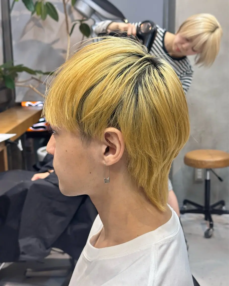 メンズ メンズハイトーン メンズウルフカット ウルフカット カット 似合わせひなた🐥 elima調布のヘアスタイル