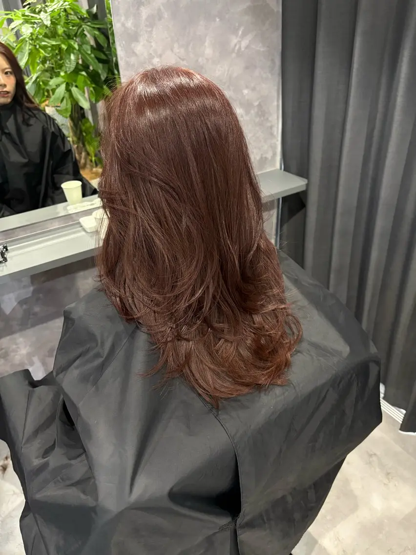 セミロング カラー レイヤーカット カット ヘアカラー トリートメント nameless miichiのヘアスタイル