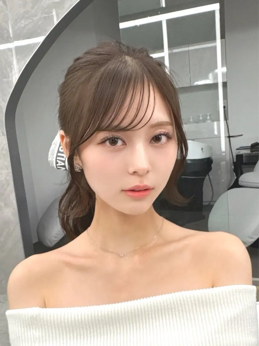 ロング MAEULナゴヤ マウルナゴヤのヘアスタイル