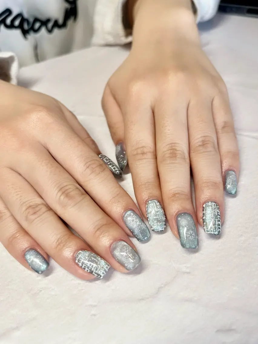 ネイル ハンドネイル li___nail 31のネイルデザイン