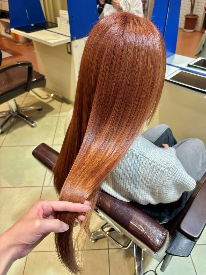 ロング ヘアカラー 庄司 桜のヘアスタイル