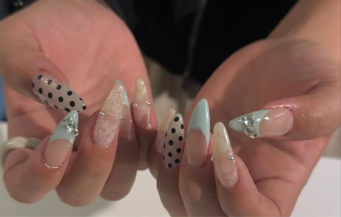 ネイル ハンドネイル BERA NAILSのネイルデザイン