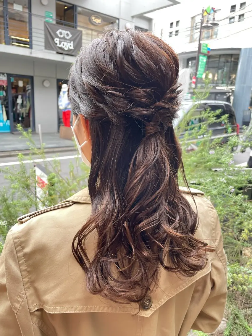 ロング ヘアアレンジ ヘアセット 梅雨対策すぐ巻ける ☔️縮毛矯正勝倉　麗のヘアスタイル