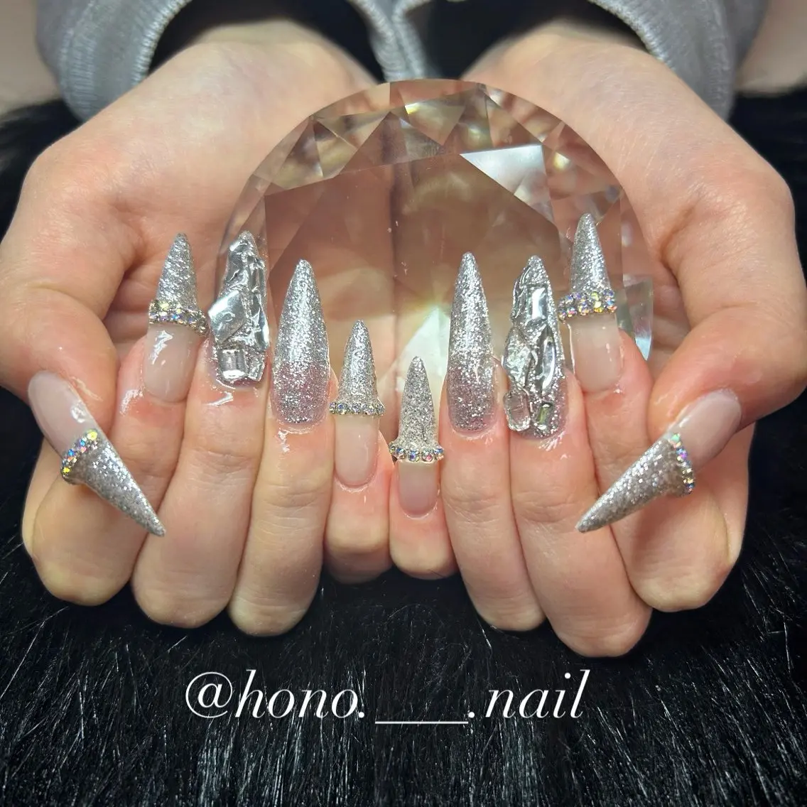 ネイル NailSalo AriuMのネイルデザイン