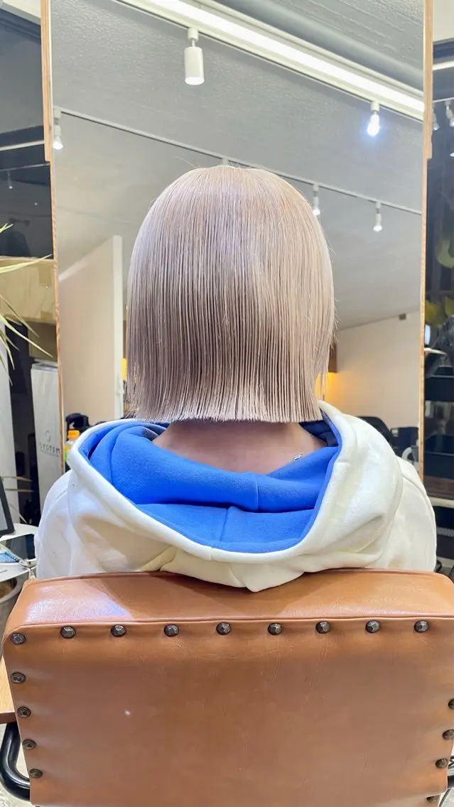 ショート カラー Seeknext // Rukaのヘアスタイル