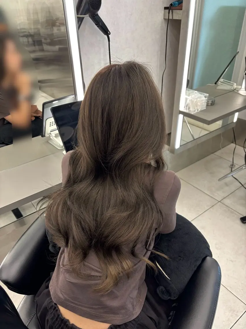 ロング カット ヘアカラー トリートメント 🫧髪質改善🫧 佐々木隆誠のヘアスタイル