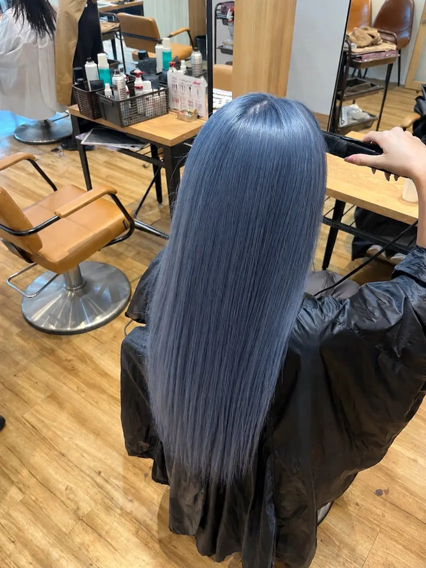 ロング カラー ブルーカラー ヘアカラー 💖トレンド春夏 カラー💖FUTAのヘアスタイル