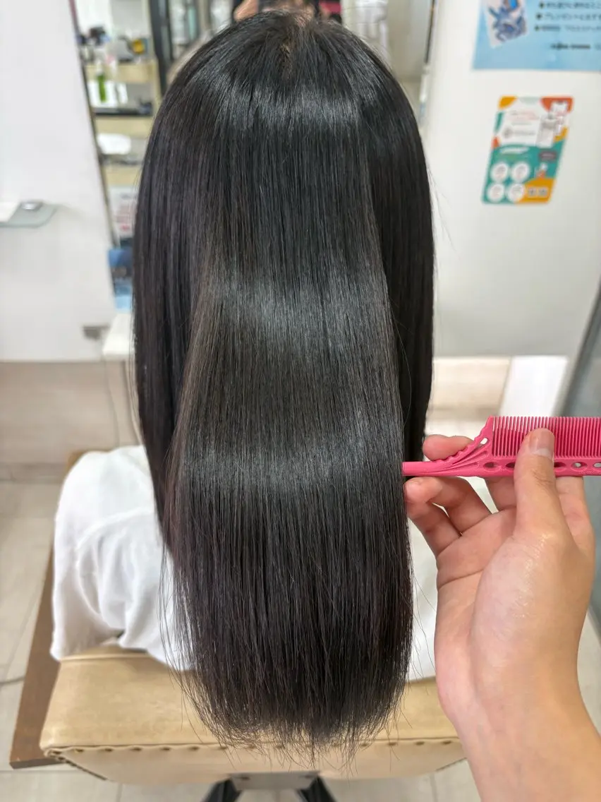 ロング トリートメント 栗田 優月のヘアスタイル