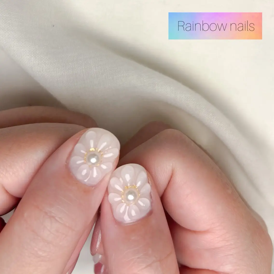 ネイル フラワーネイル ぷっくりネイル ハンドネイル Rainbow nailsくろちゃんのネイルデザイン
