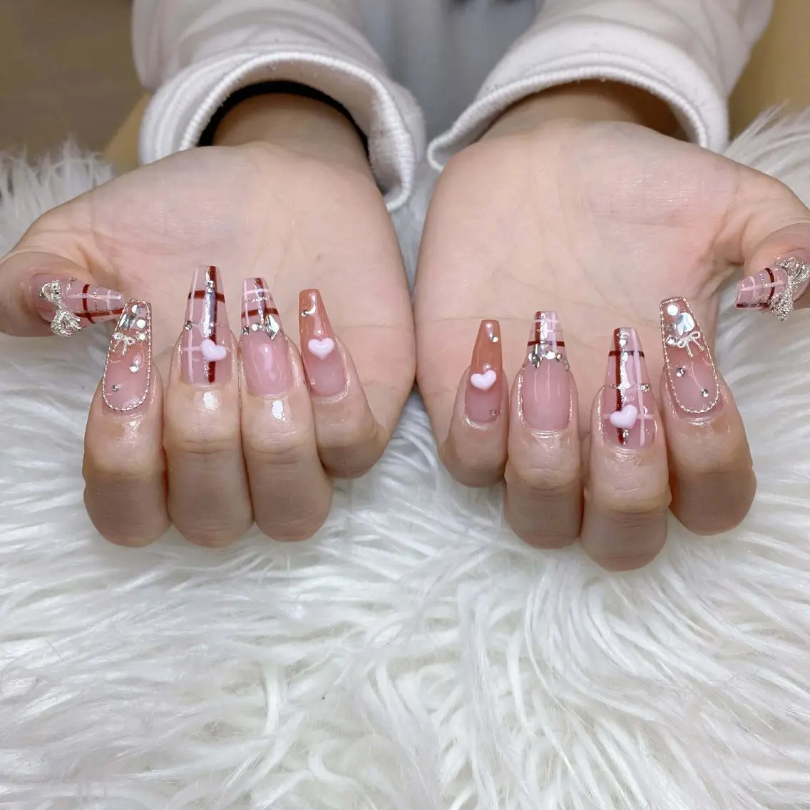ネイル ANH NAIL ゴテゴテ専門店💎のネイルデザイン