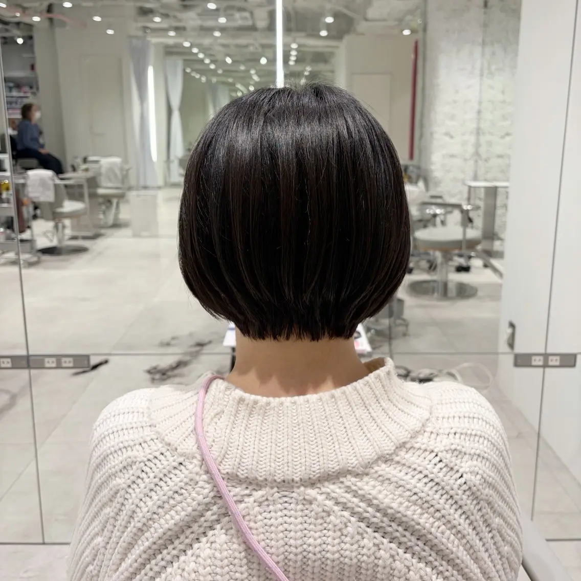 ショート ショートボブ ボブ ショートヘア レイヤー♡ 石川優奈のヘアスタイル