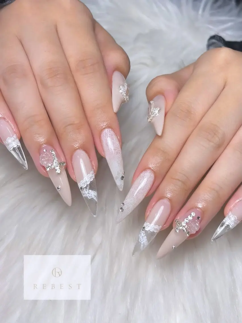 ネイル Azusa🩵 ネイル💅🏻南森町のネイルデザイン