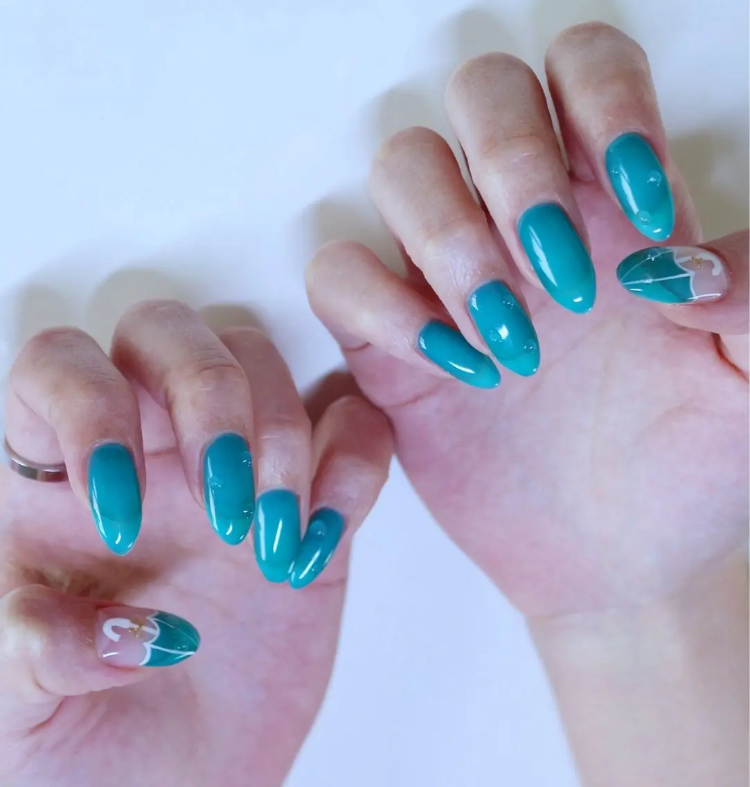ネイル ブルー ハンドネイル Baku Nailsのネイルデザイン