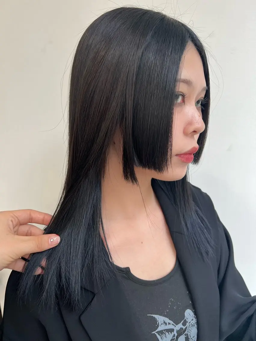 カラー ひがし のののヘアスタイル