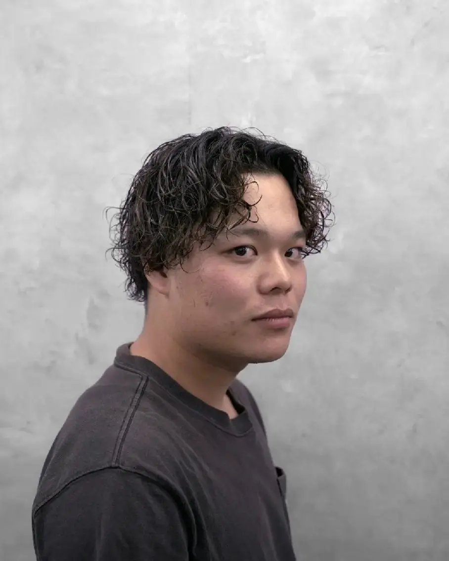 メンズ パーマ メンズ特化 石田はるむのヘアスタイル