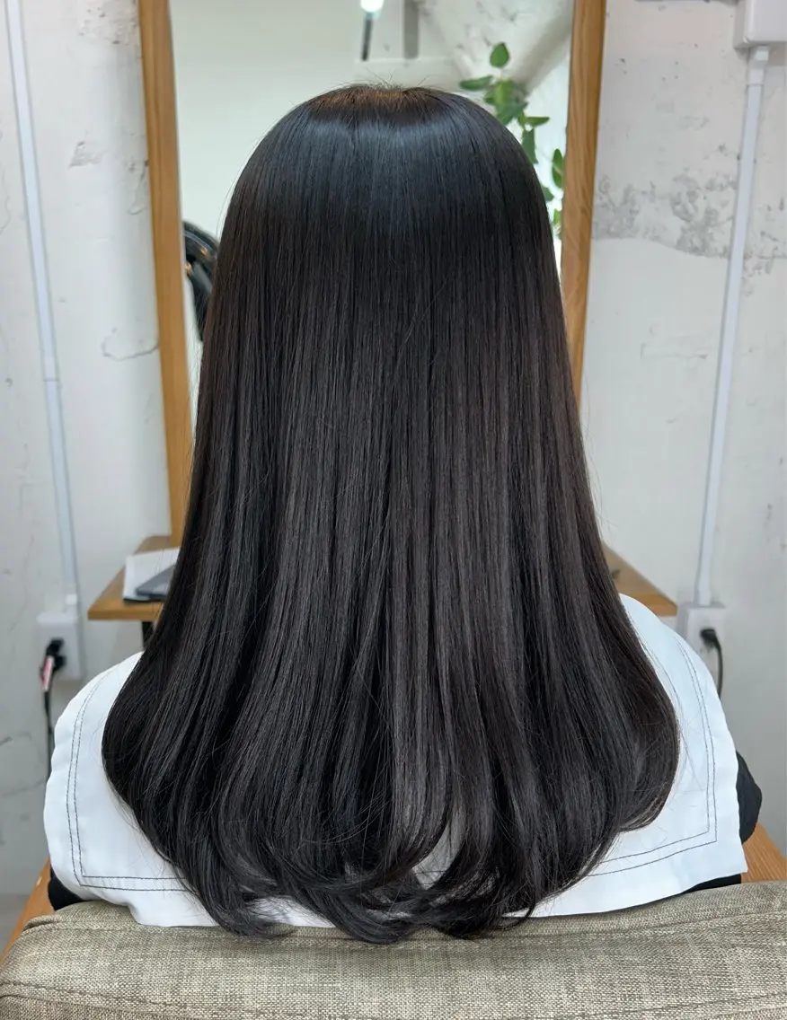 ロング カラー 黒髪 ブリーチ 透明感カラー 🪄✨艶髪✨🪄 いわさきのヘアスタイル