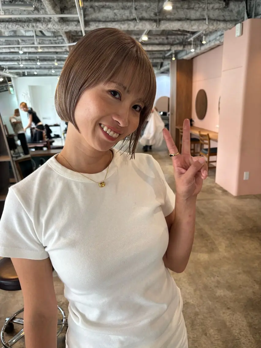 ショート カラー カット ヘアカラー トリートメント Hayashi Shioriのヘアスタイル