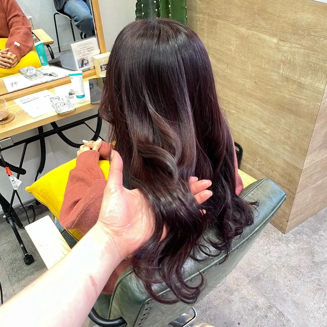 カラー 銀座：似合わせカラー オリーブ🫒アレンジのヘアスタイル