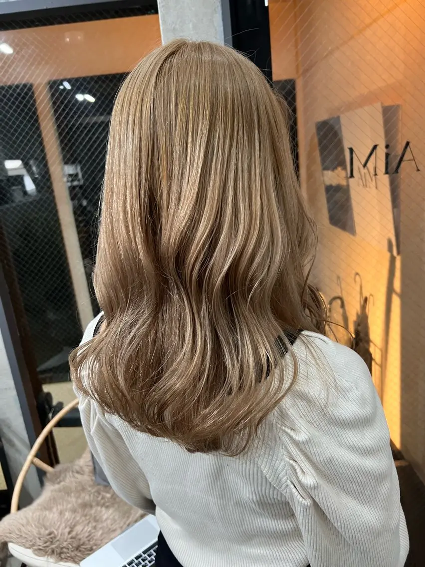 ミディアム ヘアカラー maya🇰🇷韓国 レイヤー/顔まわりのヘアスタイル