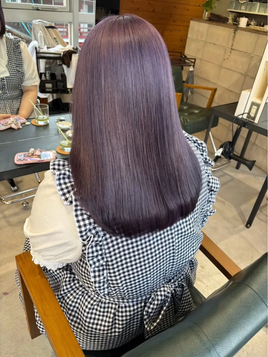 ロング カラー ラベンダーカラー ヘアカラー 髙木 千惺/カラーモデルのヘアスタイル