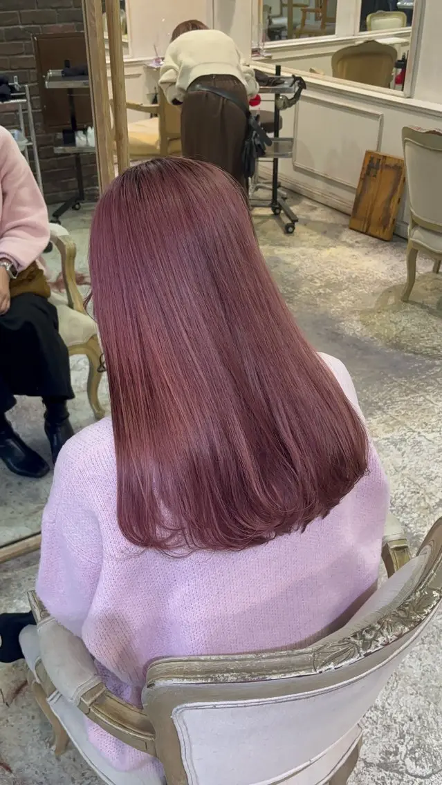 ロング カット 美髪矯正 透明感 カラー⭐️ユウキのヘアスタイル